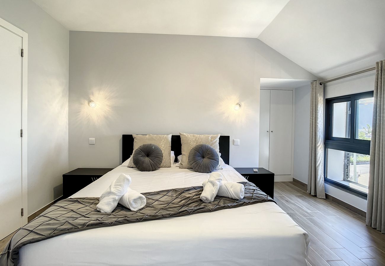 Apartamento em Ponta Delgada - My School II by Atlantic Holiday Apartamento em Ponta Delgada - My School II by Atlantic Holiday