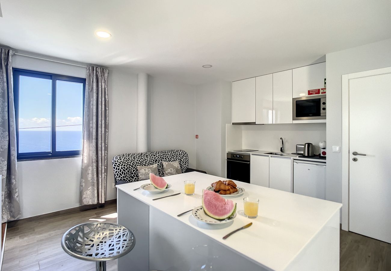 Apartamento em Ponta Delgada - My School II by Atlantic Holiday Apartamento em Ponta Delgada - My School II by Atlantic Holiday