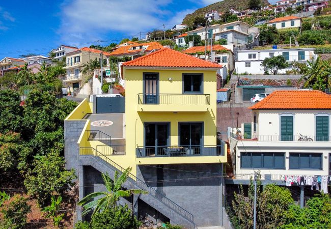 Casa em Câmara de Lobos - Figueiras House by Atlantic Holiday Casa em Câmara de Lobos - Figueiras House by Atlantic Holiday