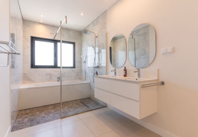 Villa em Estreito Calheta - Sapphire Sands by Atlantic Holiday Villa em Estreito Calheta - Sapphire Sands by Atlantic Holiday