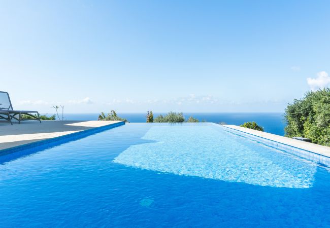 Villa em Calheta - Villa Primavera by Atlantic Holiday Villa em Calheta - Villa Primavera by Atlantic Holiday