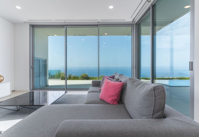 Villa em Calheta - Villa Alegria by Atlantic Holiday Villa em Calheta - Villa Alegria by Atlantic Holiday