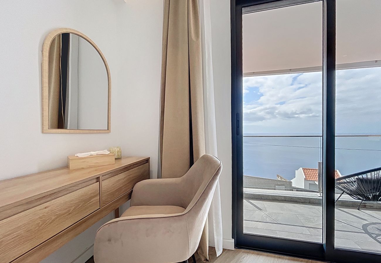 Casa geminada em Caniço - Breeze House 1 by Atlantic Holiday Casa geminada em Caniço - Breeze House 1 by Atlantic Holiday