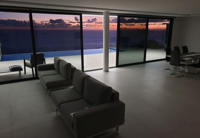 Villa em Ribeira Brava - Villa Zenha by Atlantic Holiday Villa em Ribeira Brava - Villa Zenha by Atlantic Holiday