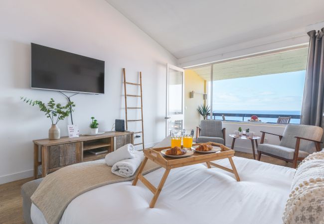 Apartment in Caniço - Madeira Ocean View by Atlantic Holiday Apartment in Caniço - Madeira Ocean View by Atlantic Holiday