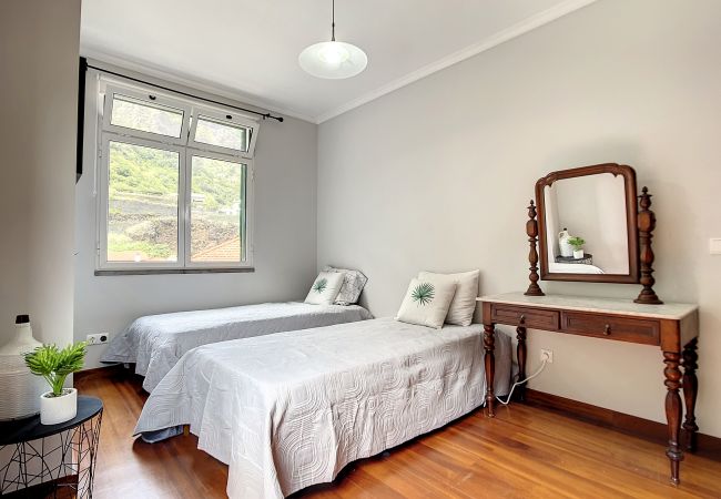 Apartment in São Vicente - Apartamento Amarelo by Atlantic Holiday Apartment in São Vicente - Apartamento Amarelo by Atlantic Holiday