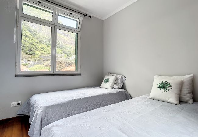 Apartment in São Vicente - Apartamento Amarelo by Atlantic Holiday Apartment in São Vicente - Apartamento Amarelo by Atlantic Holiday