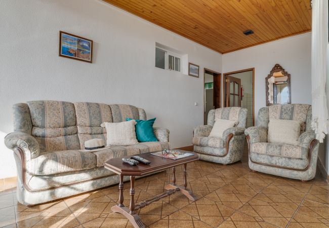 House in Caniçal - Casa Moreira by Atlantic Holiday House in Caniçal - Casa Moreira by Atlantic Holiday