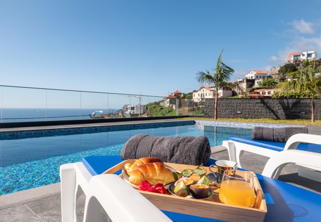 Villa in Ribeira Brava - Villa Luxe by Atlantic Holiday Villa in Ribeira Brava - Villa Luxe by Atlantic Holiday
