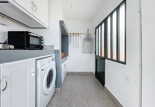 House in Ribeira da Janela - Peaceful Panorama by Atlantic Holiday House in Ribeira da Janela - Peaceful Panorama by Atlantic Holiday