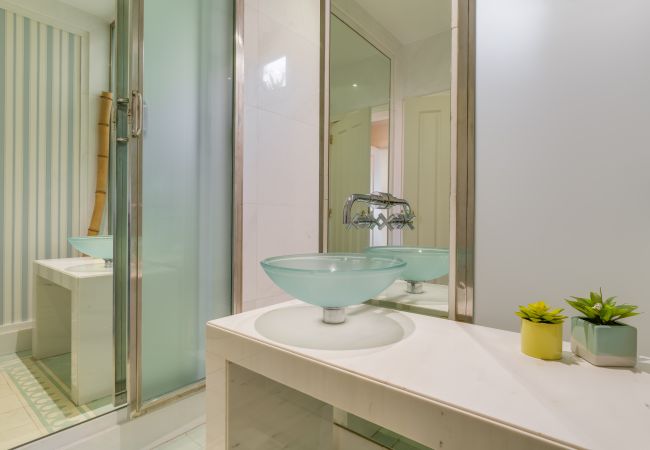 Villa in Funchal - Sublime View Villa by Atlantic Holiday Villa in Funchal - Sublime View Villa by Atlantic Holiday