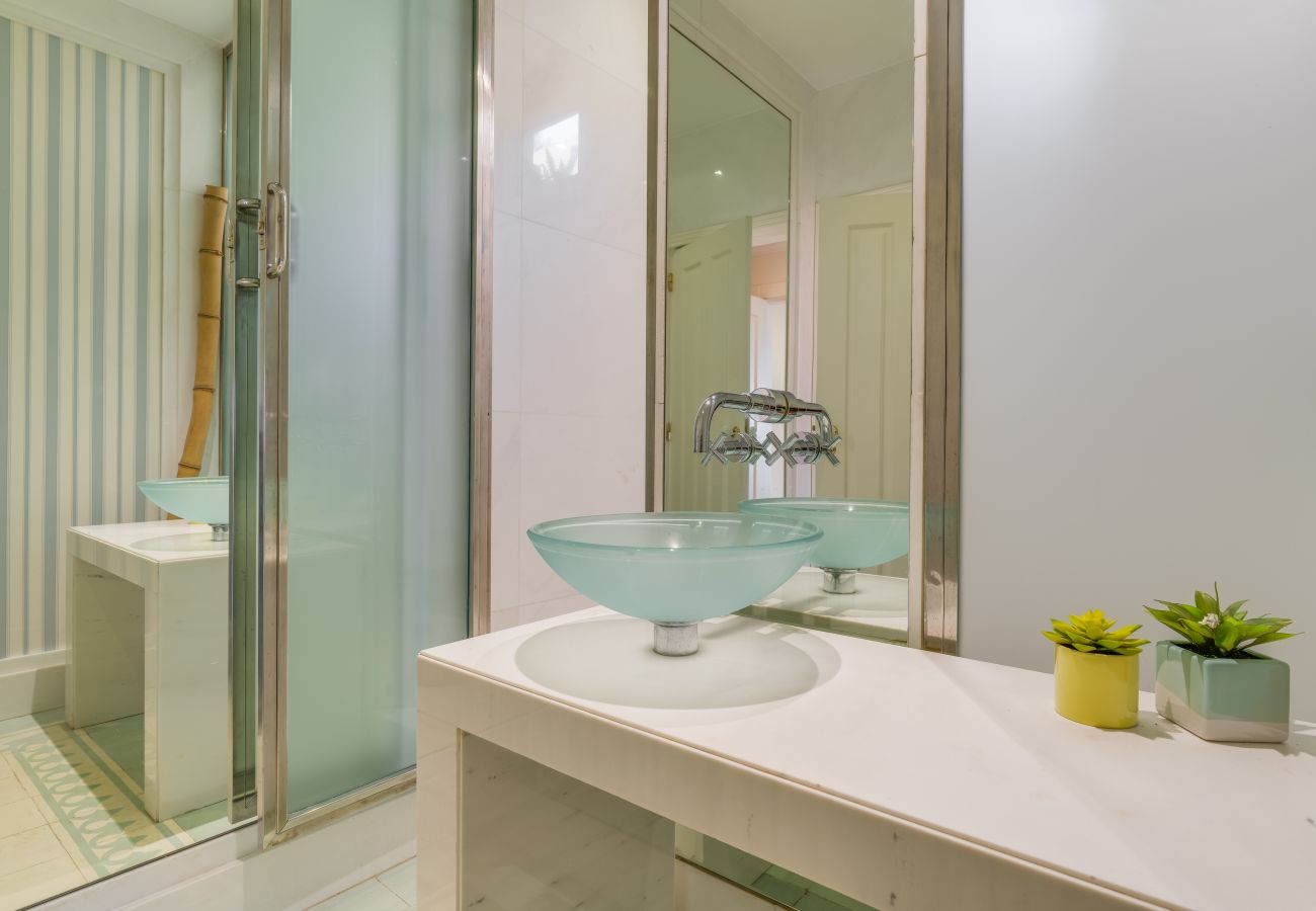 Villa in Funchal - Sublime View Villa by Atlantic Holiday Villa in Funchal - Sublime View Villa by Atlantic Holiday