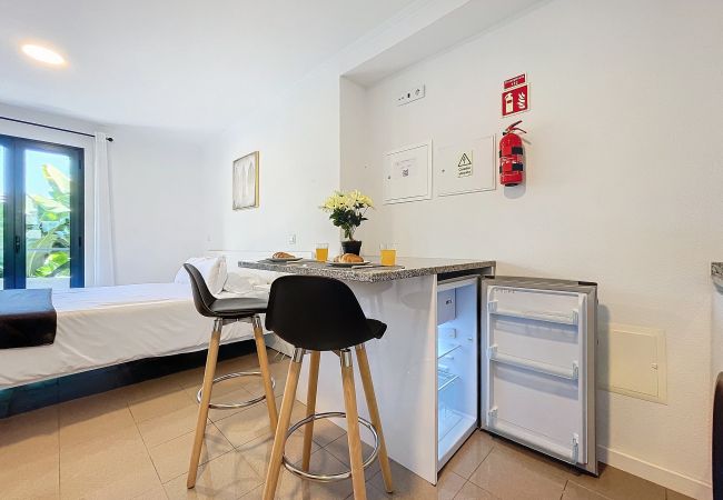 Studio in Funchal - Sweet Home Madeira D by Atlantic Holiday Studio in Funchal - Sweet Home Madeira D by Atlantic Holiday