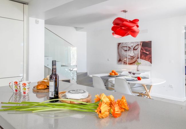 Villa in Madalena do Mar - Madeira Beach House by Atlantic Holiday Villa in Madalena do Mar - Madeira Beach House by Atlantic Holiday