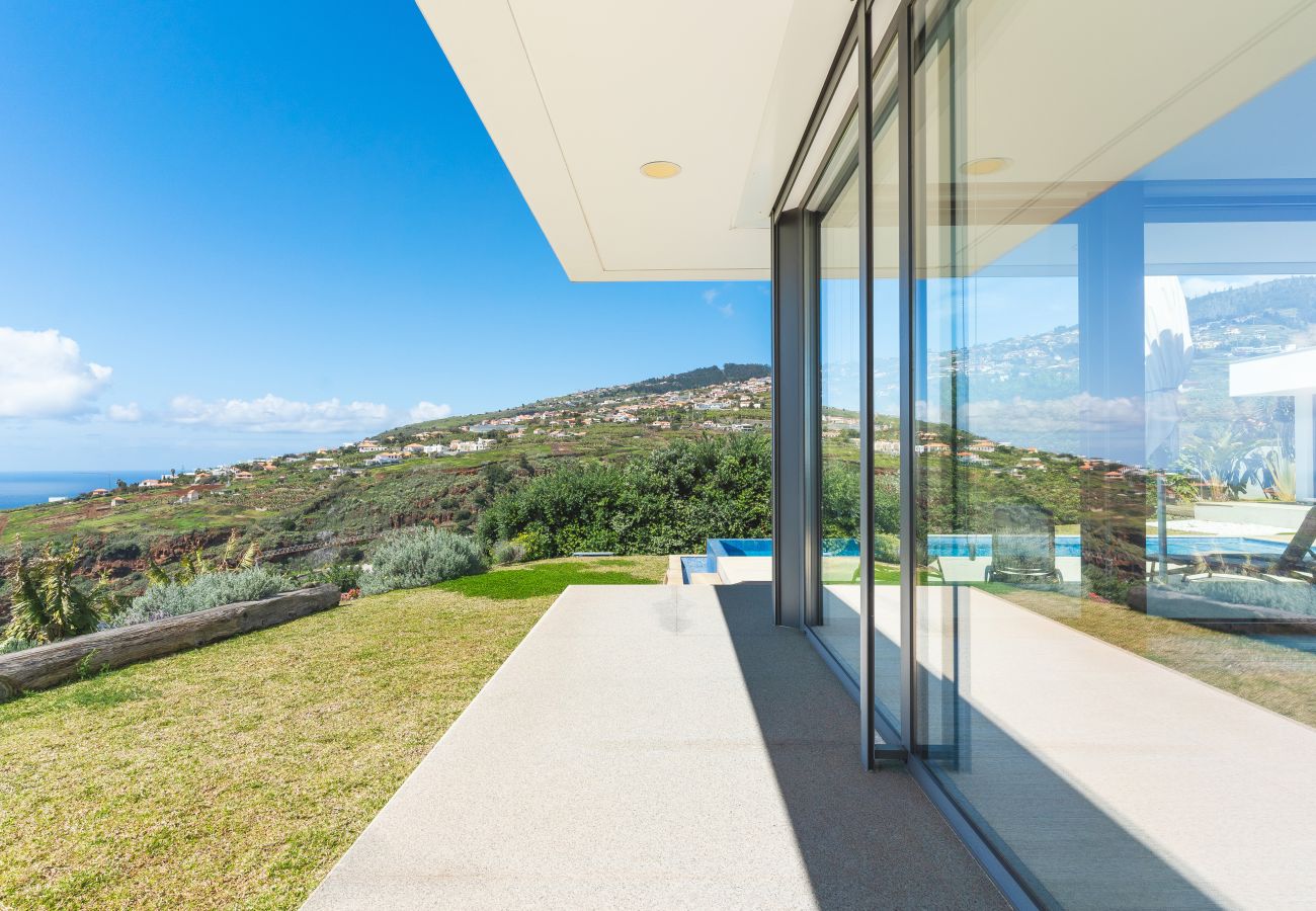 Villa in Calheta - Villa Primavera by Atlantic Holiday Villa in Calheta - Villa Primavera by Atlantic Holiday