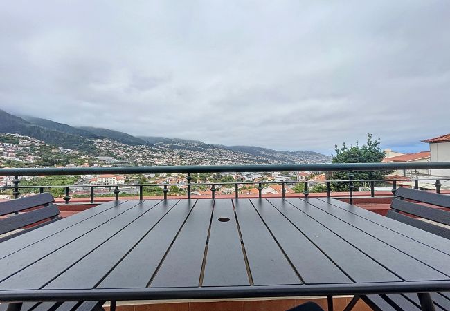 House in Funchal - Santo Antonio View by Atlantic Holiday House in Funchal - Santo Antonio View by Atlantic Holiday
