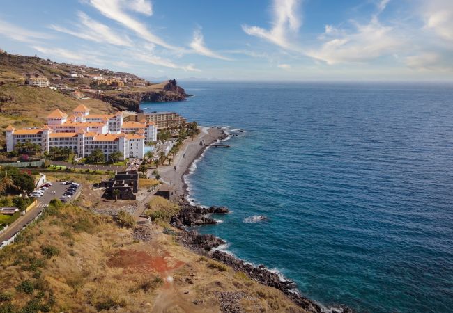 Terraced House in Caniço - Breeze House 1 by Atlantic Holiday Terraced House in Caniço - Breeze House 1 by Atlantic Holiday
