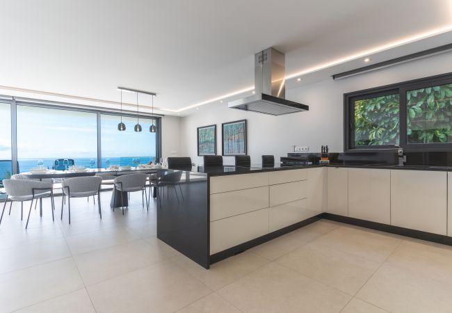 Villa in Ribeira Brava - Villa Zenha by Atlantic Holiday Villa in Ribeira Brava - Villa Zenha by Atlantic Holiday