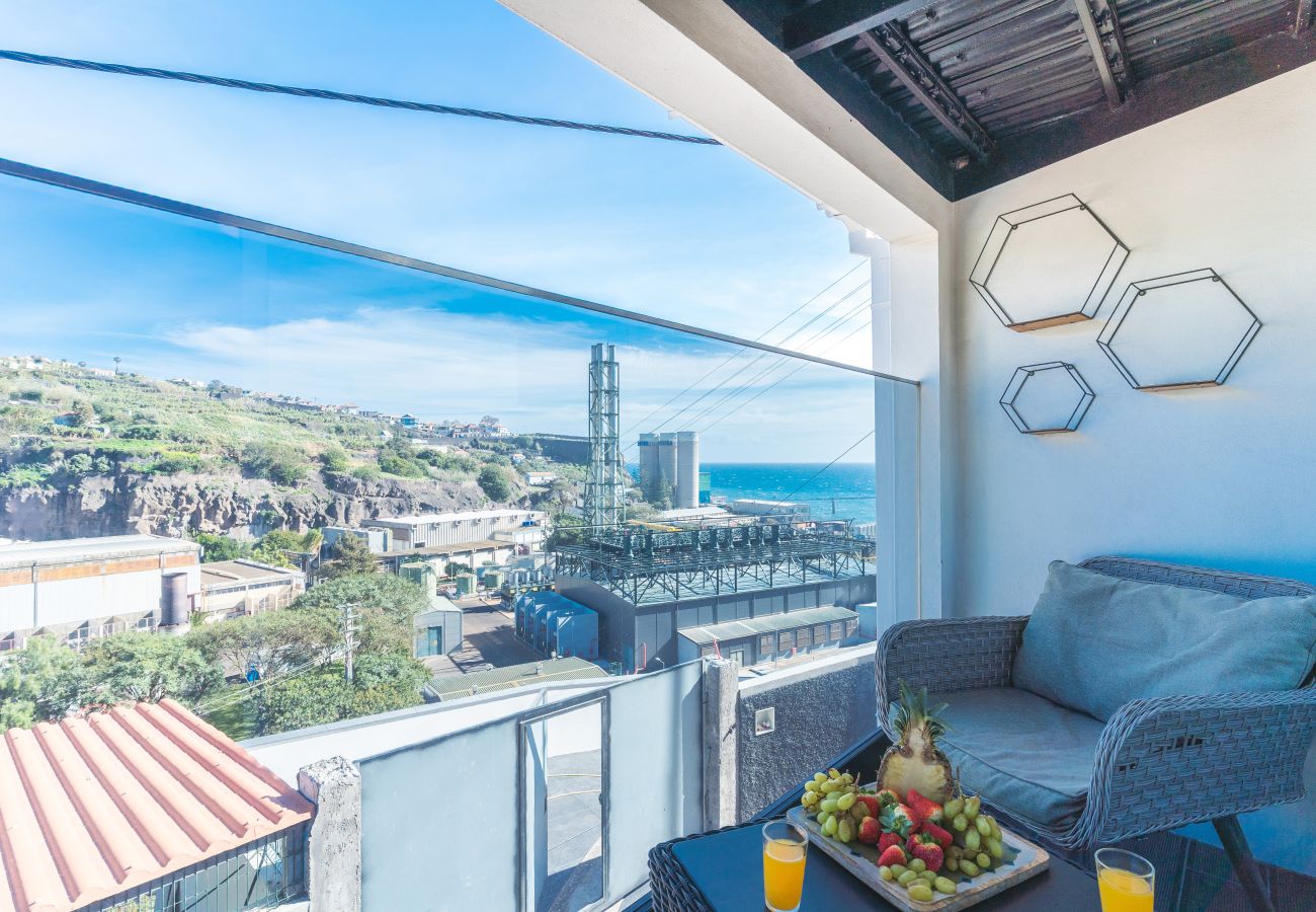 House in Câmara de Lobos - A Casinha by Atlantic Holiday